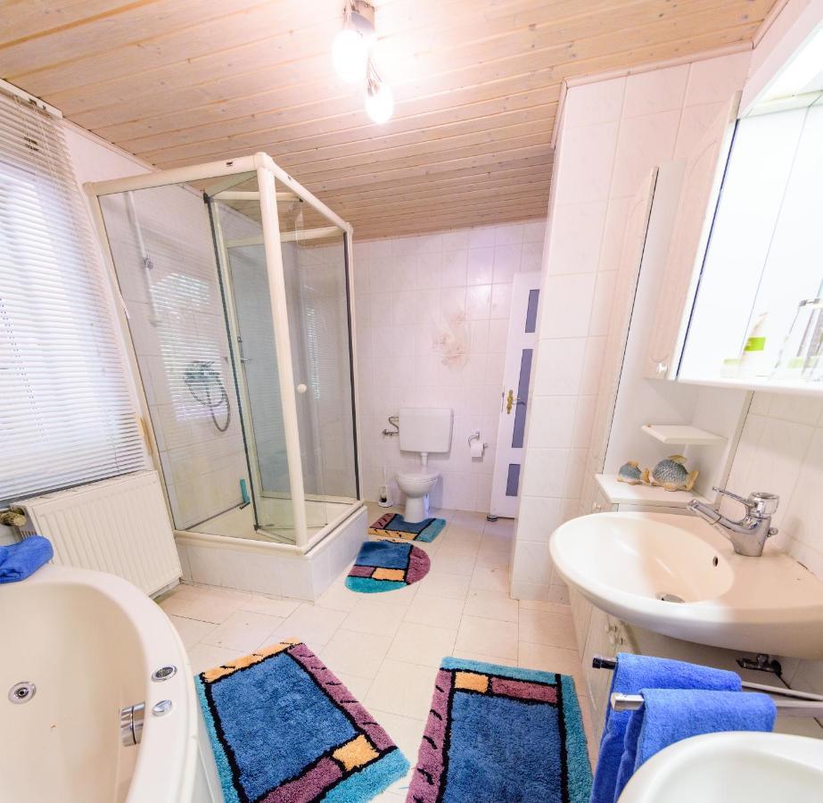Ferienwohnung Schneeberg Виллинген Экстерьер фото